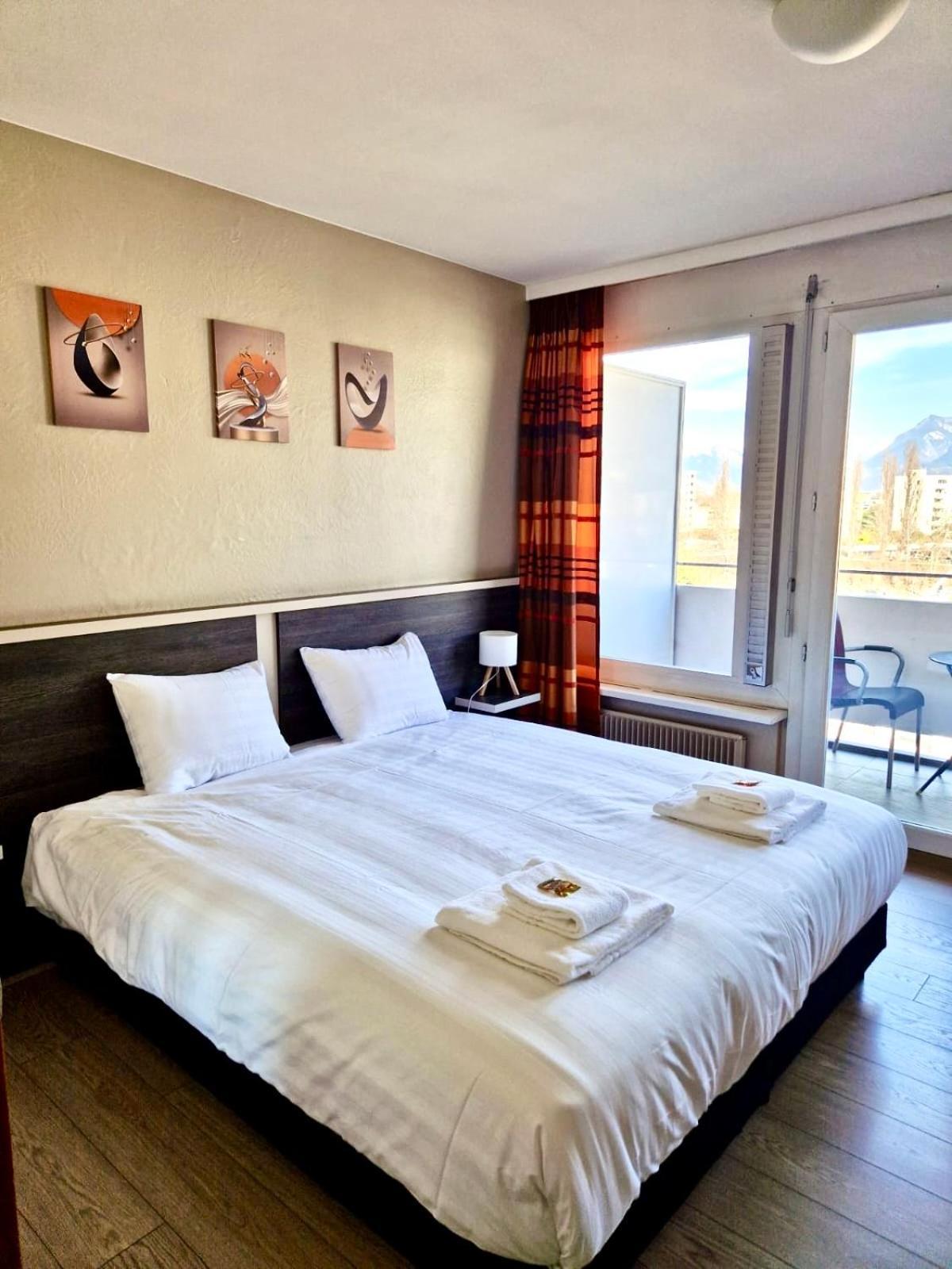 Hotel Castel ซิยง ภายนอก รูปภาพ